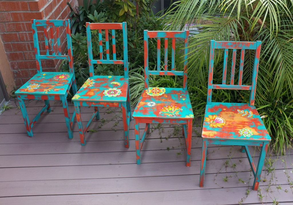 2010_four_chairs_1